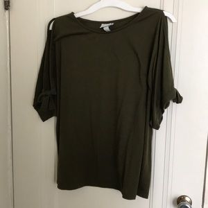 Ava & Viv olive green cold shoulder top X
